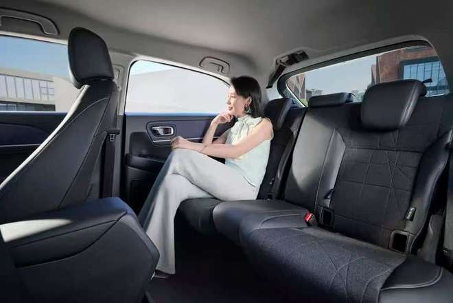 下SUV稳定可靠油耗经济适合年轻人不朽情缘网站一口价898万起本田旗(图4)